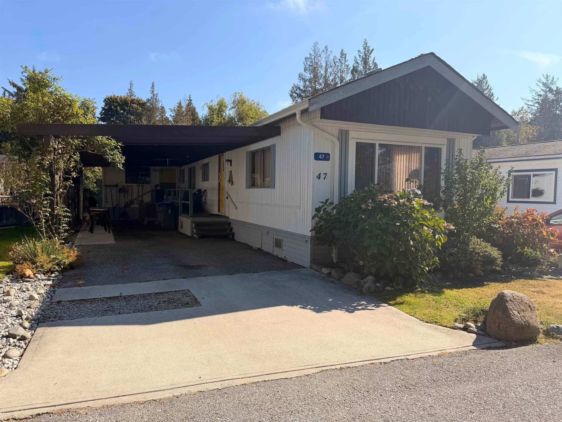 Photo 2 of 23 at #47 – 4496 Sunshine Coast Highway