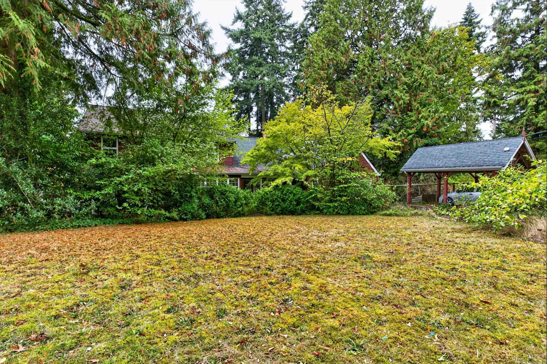 Photo 3 of 22 at 2555 128 Street