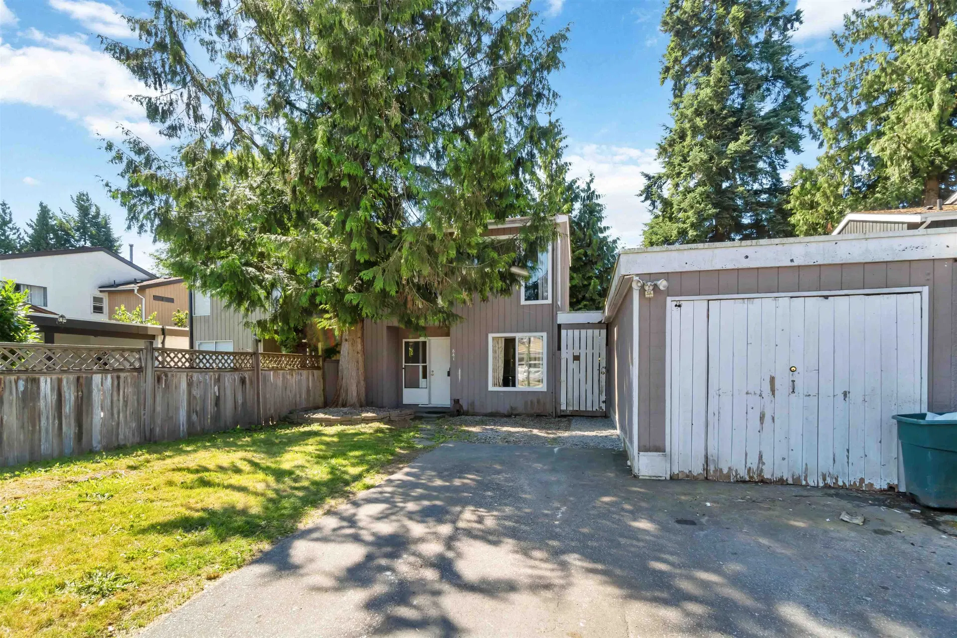 881 Pinebrook Place