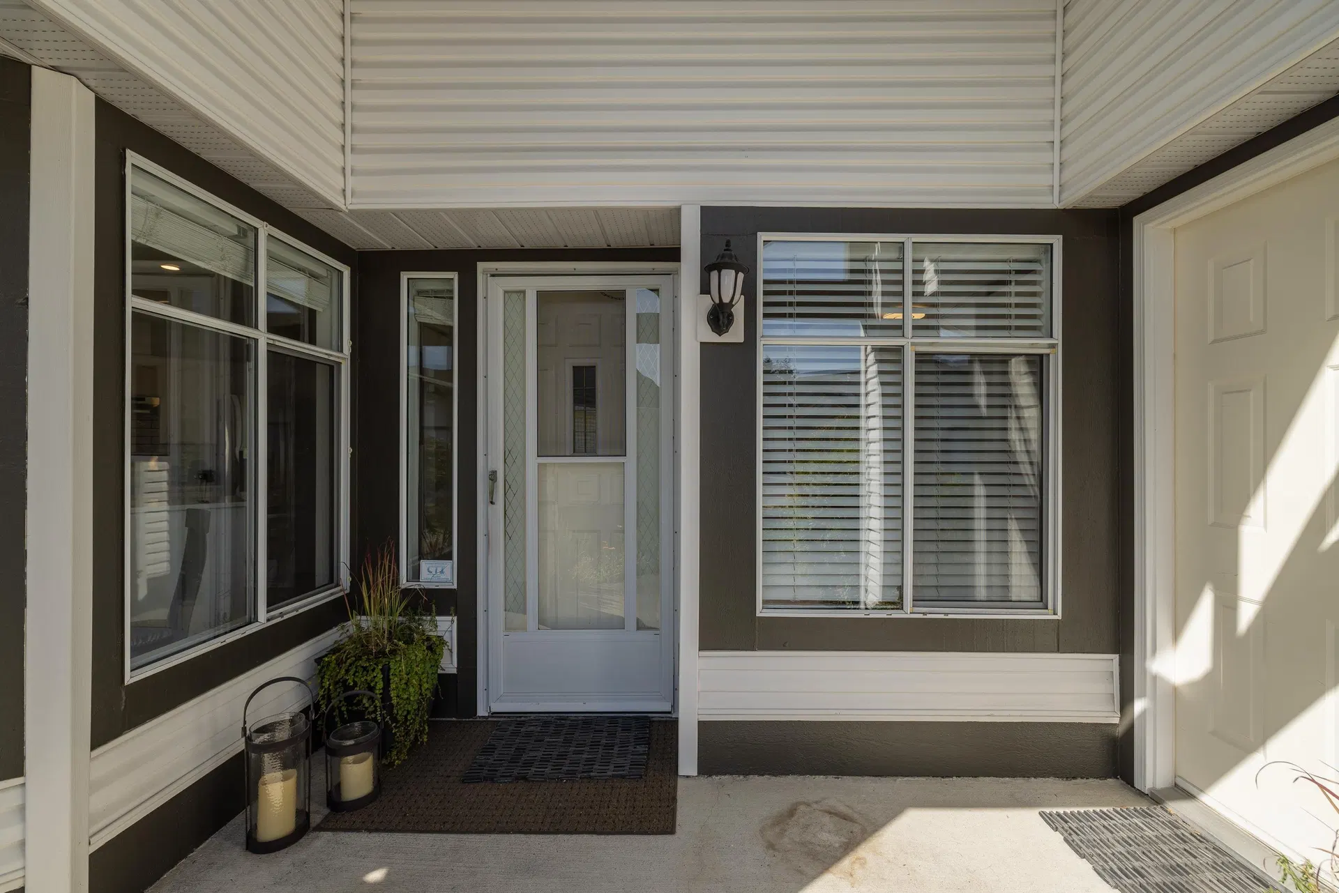 Photo 3 of 40 at #44 – 19649 53 Avenue