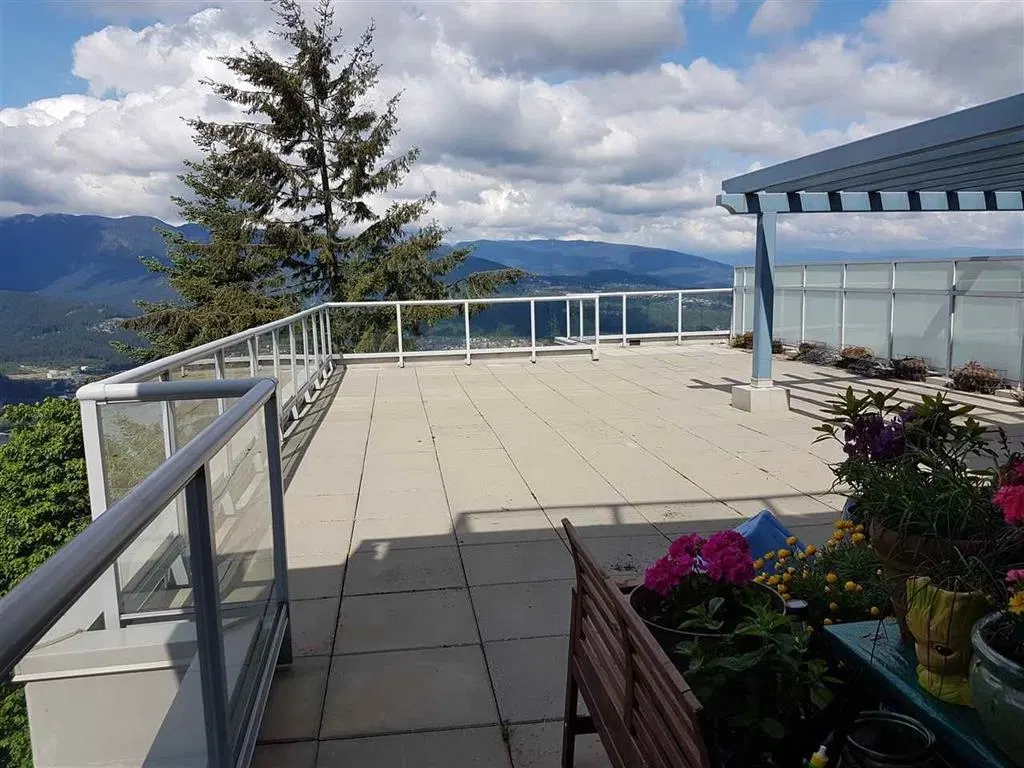 Photo 2 of 19 at #803 – 9262 University Crescent