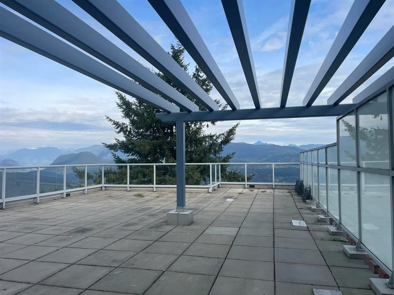 Photo 3 of 19 at #803 – 9262 University Crescent