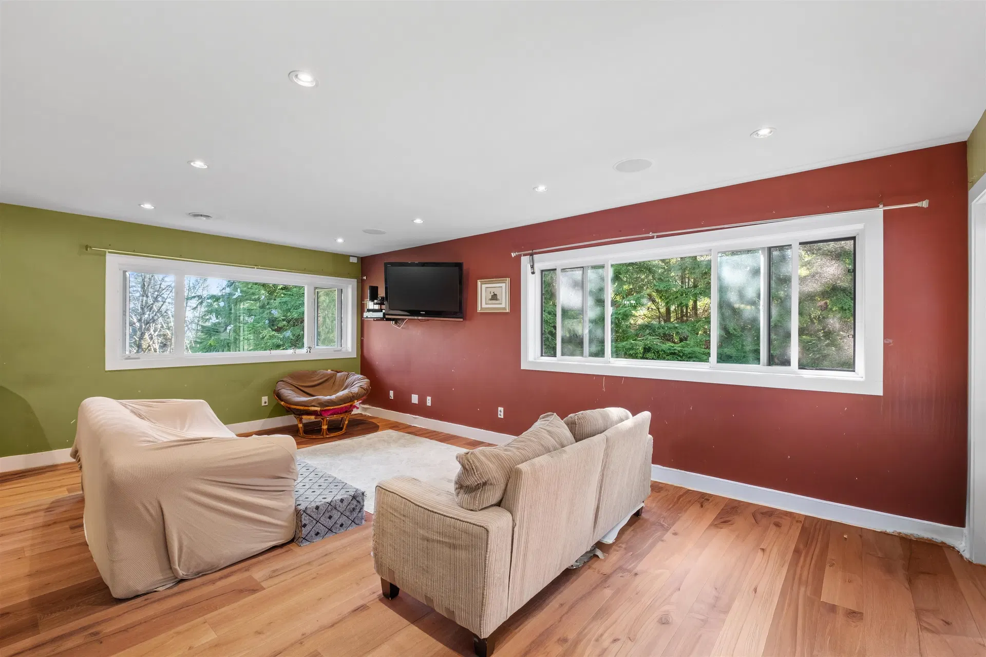 Photo 5 of 29 at 1329 Appin Road
