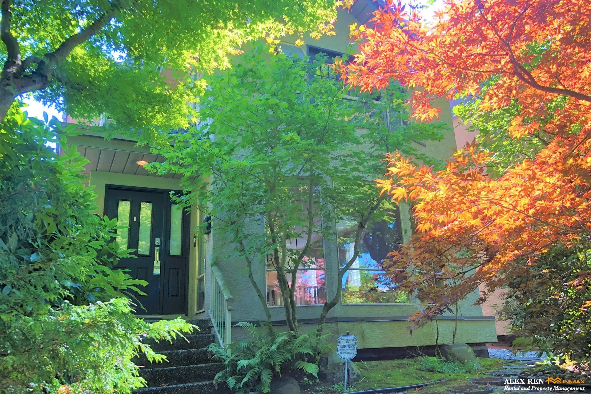 Photo 1 of 25 at 4396 W 11th Avenue