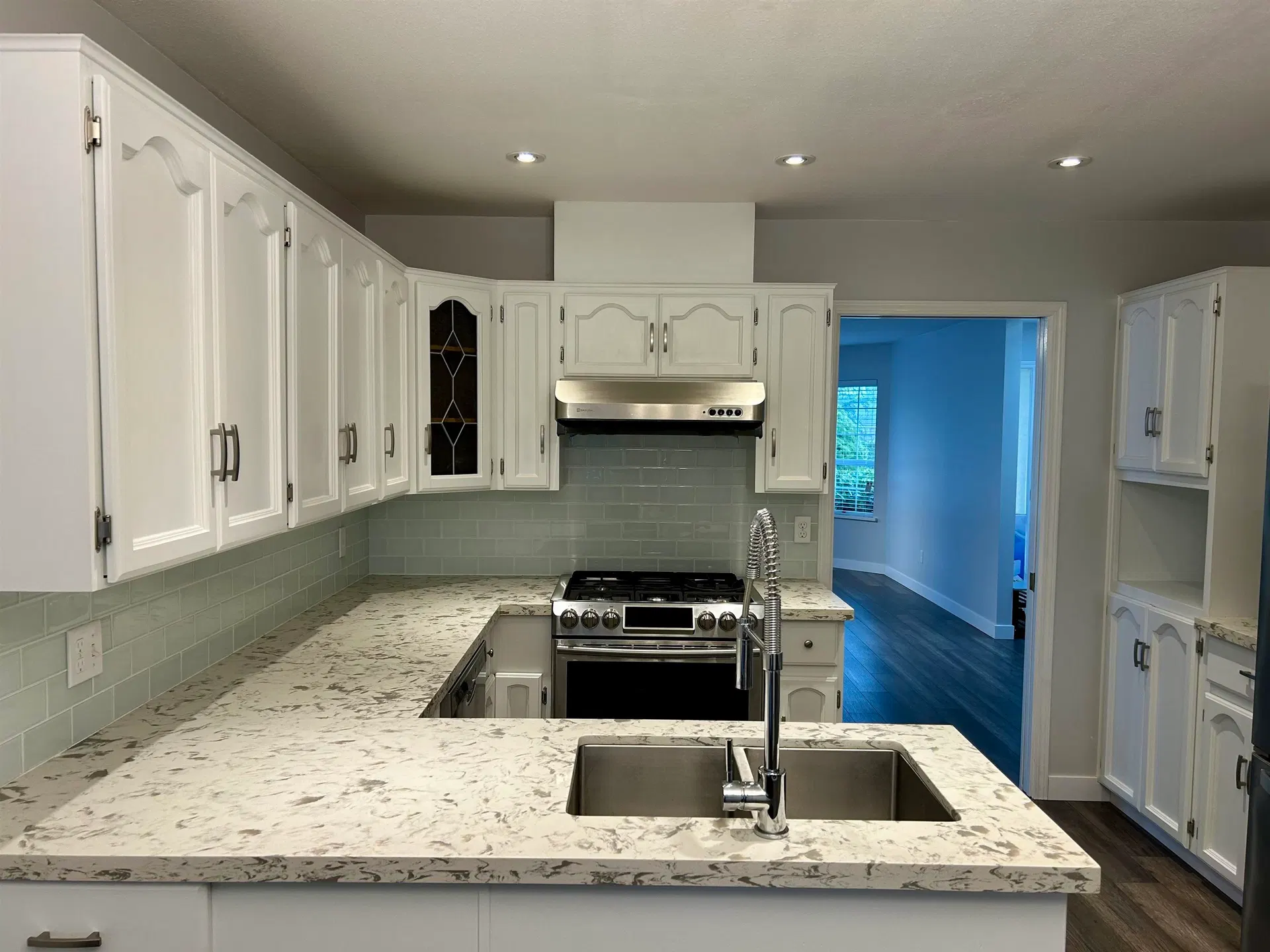 Photo 4 of 17 at 9419 159 Street