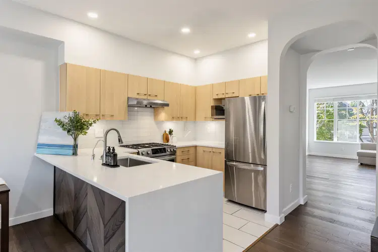 #44 – 7233 Heather Street