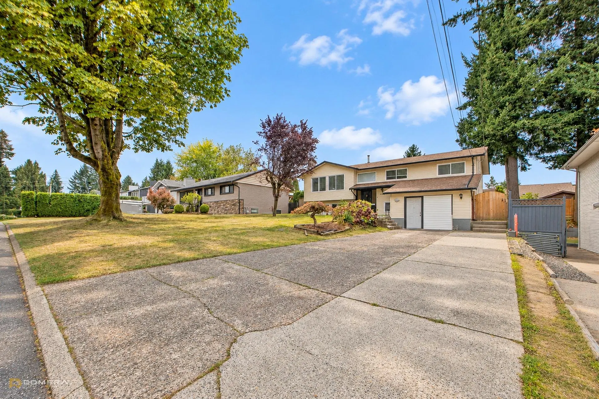 Photo 3 of 36 at 2947 Babich Street