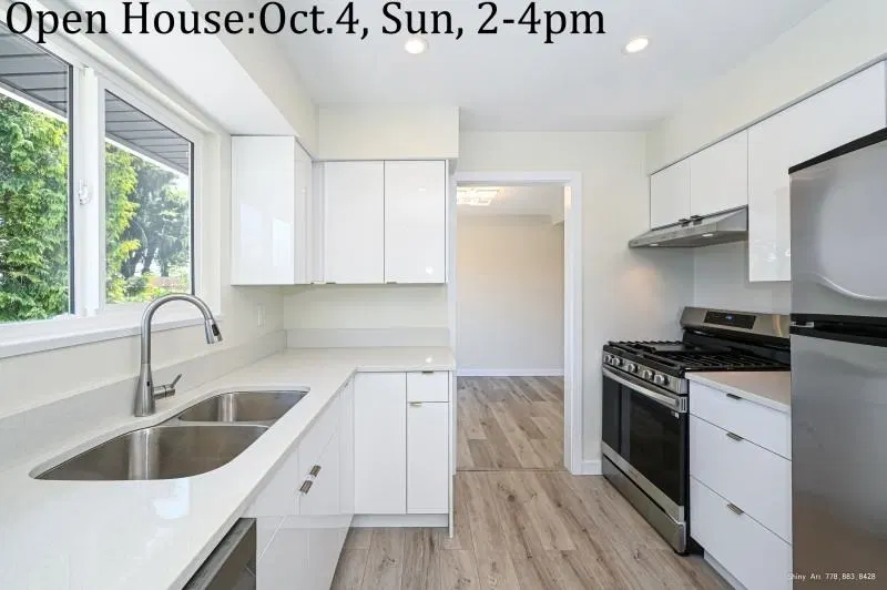5546 Maple Crescent