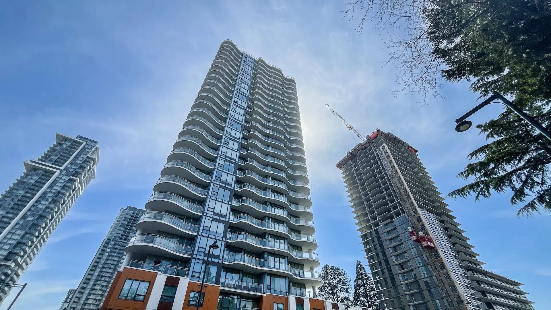 Photo 3 of 28 at #2001 – 13318 104 Avenue