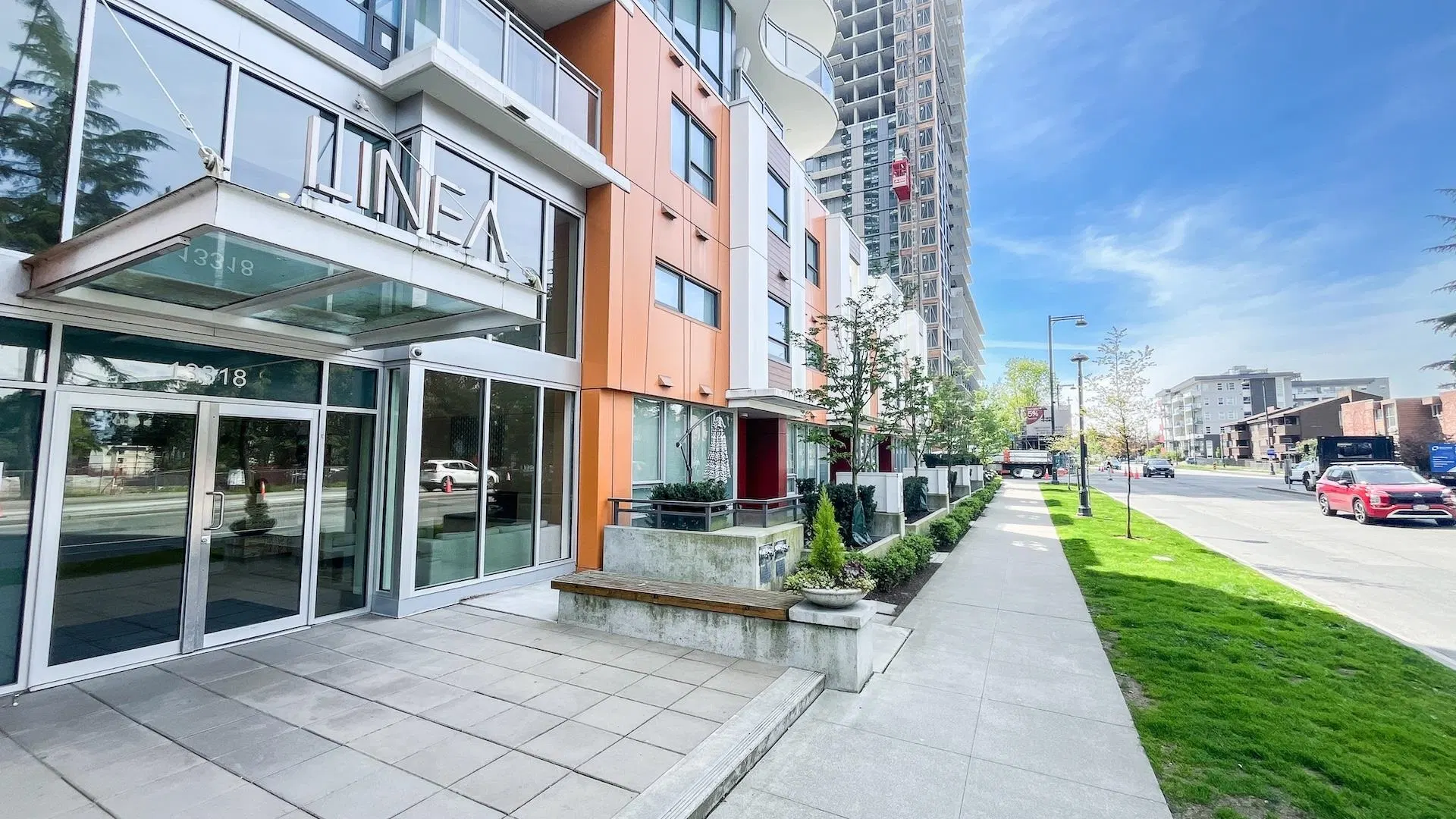 Photo 4 of 28 at #2001 – 13318 104 Avenue