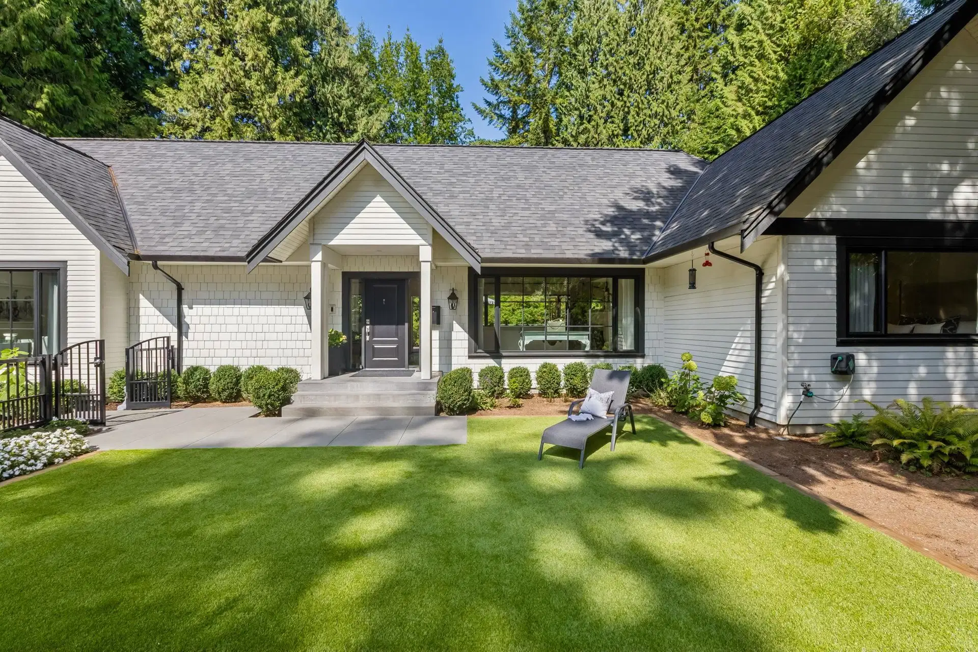 435 Macbeth Crescent