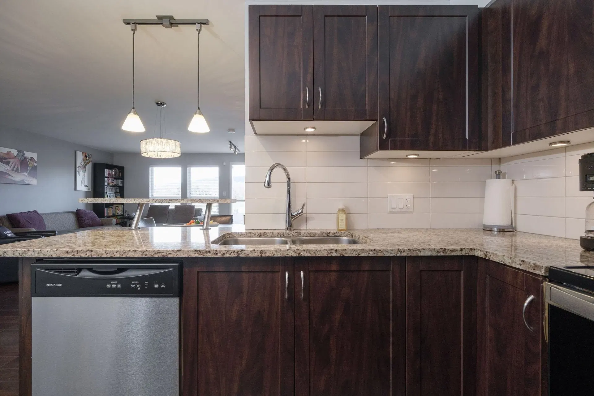 Photo 5 of 29 at #306 – 2191 Shaughnessy Street