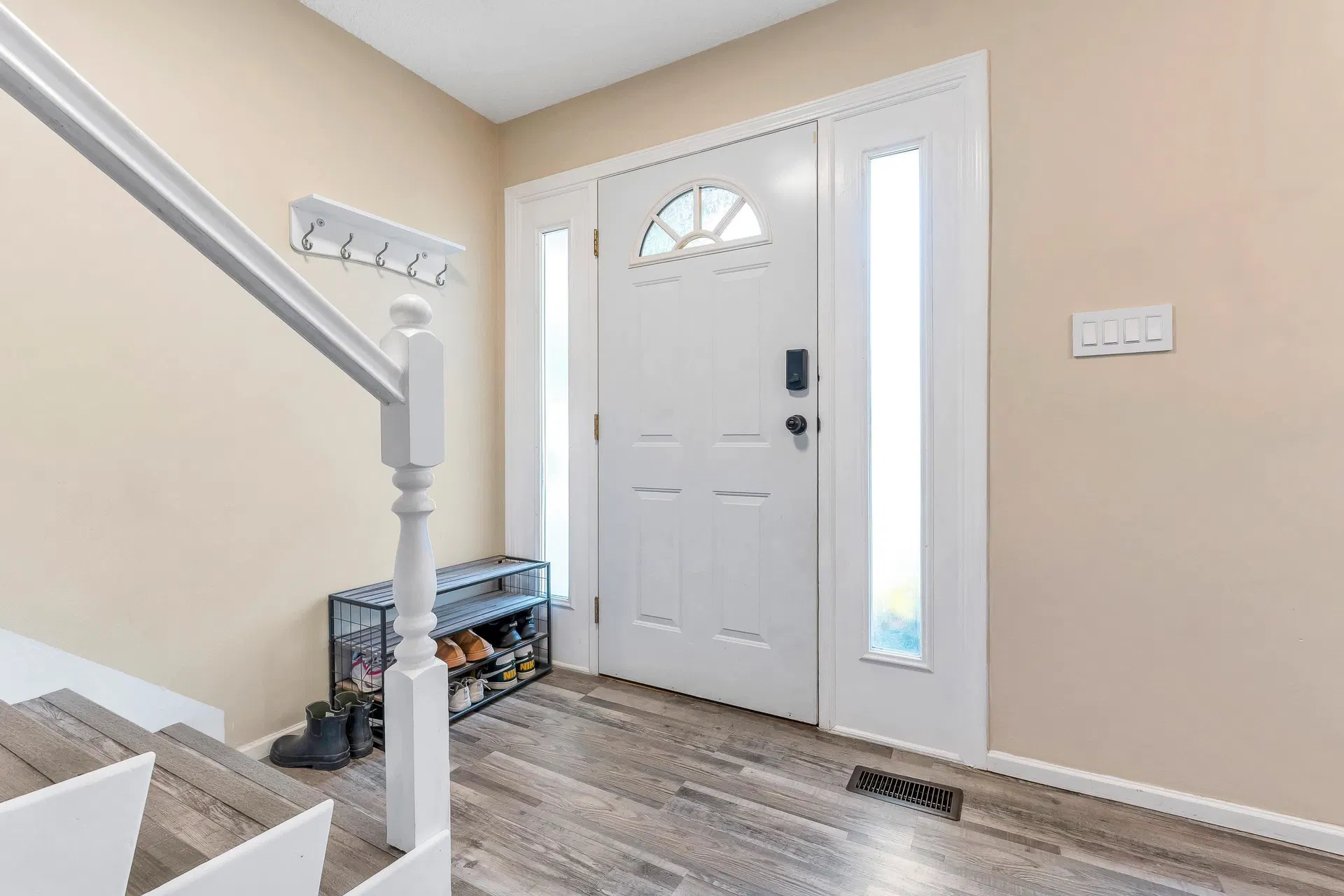 Photo 2 of 29 at #12 – 27090 32 Avenue