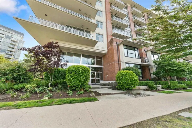 Photo 1 of 35 at #512 – 298 E 11th Avenue