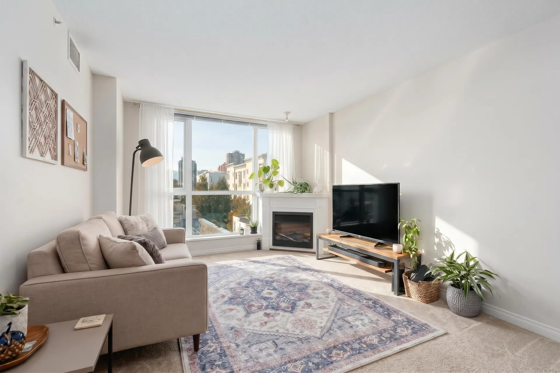 Photo 1 of 35 at #607 – 188 E Esplanade