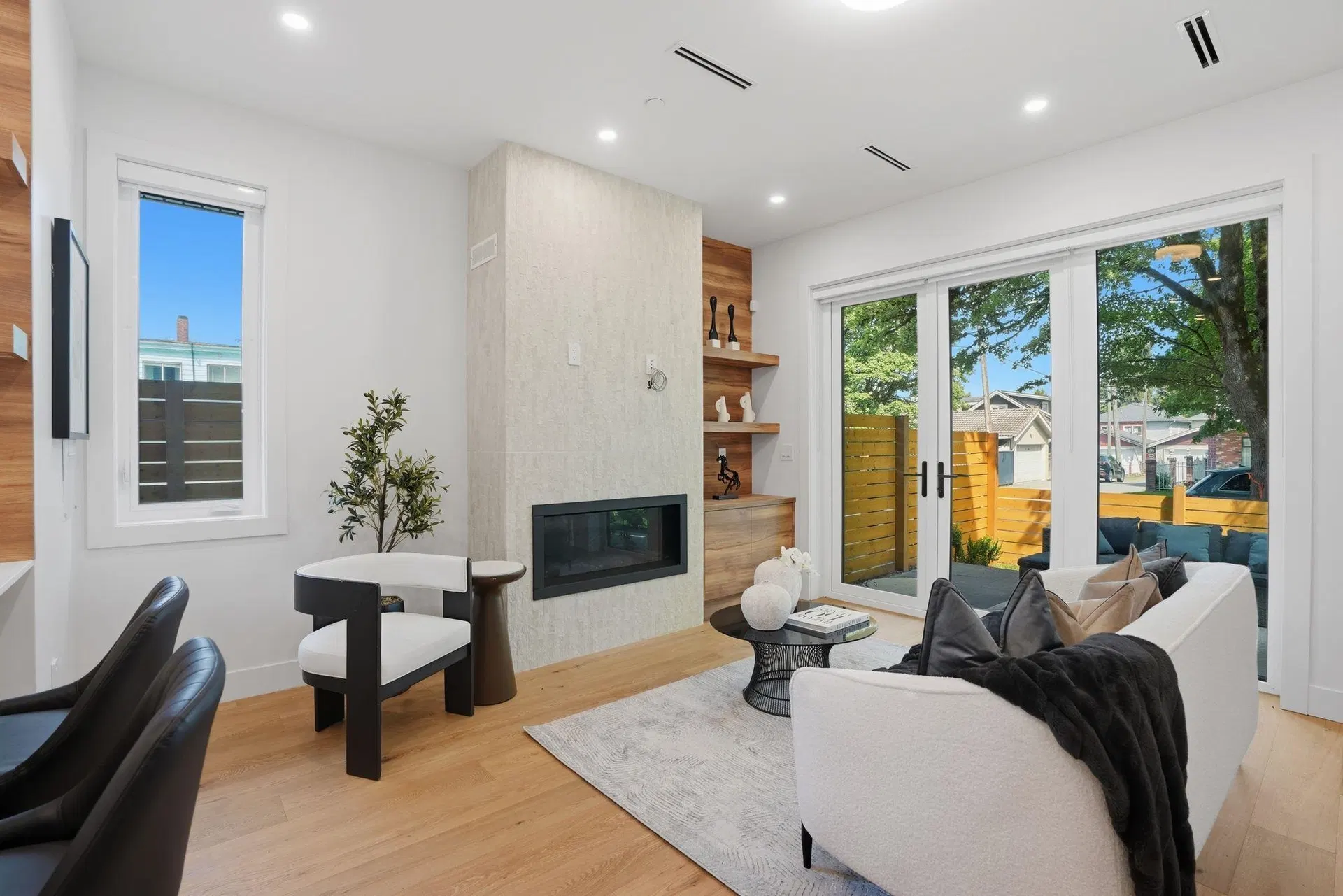 Photo 3 of 36 at #1 – 2438 E 20th Avenue