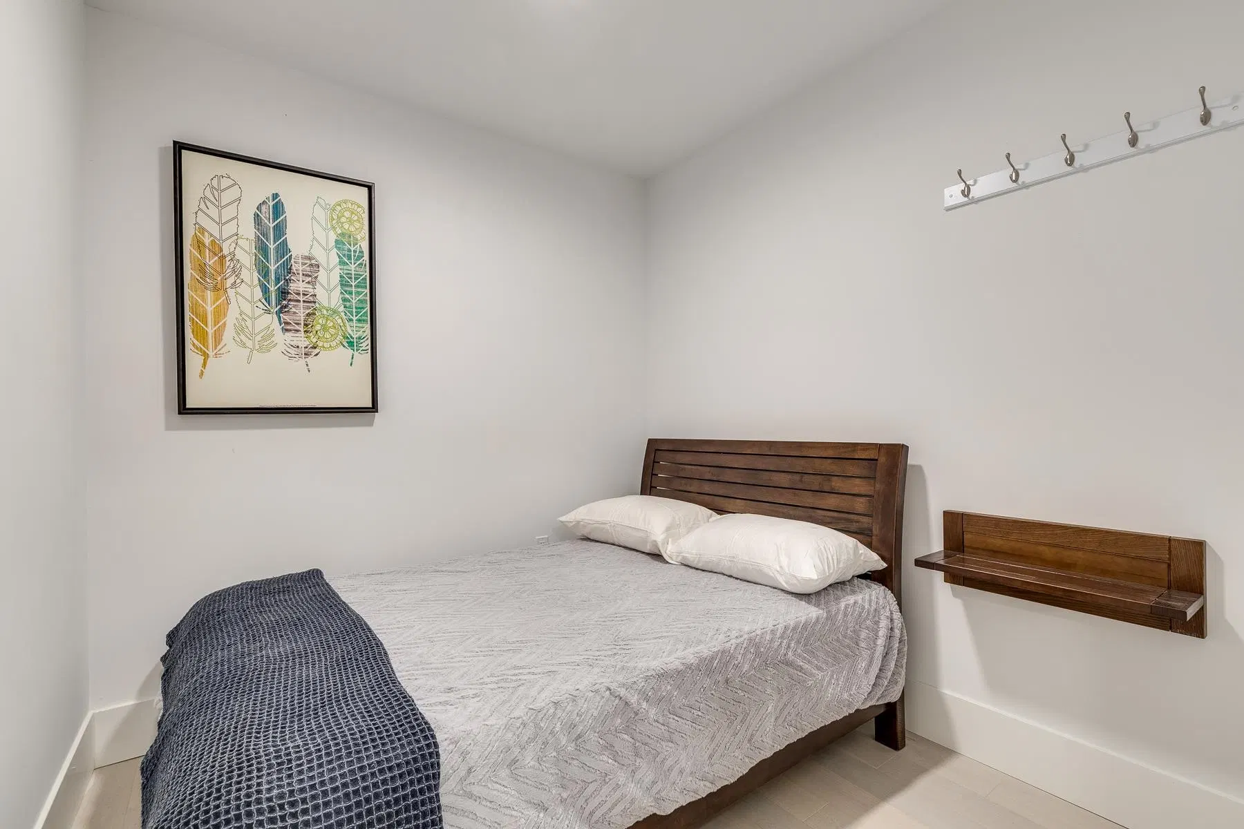 Photo 5 of 20 at #001 – 1425 Haro Street