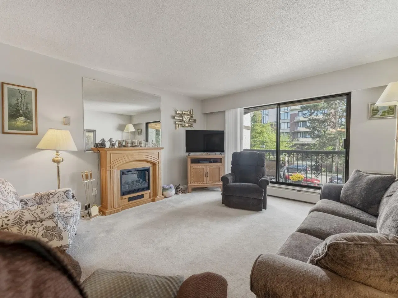 Photo 1 of 21 at #206 – 721 Hamilton Street
