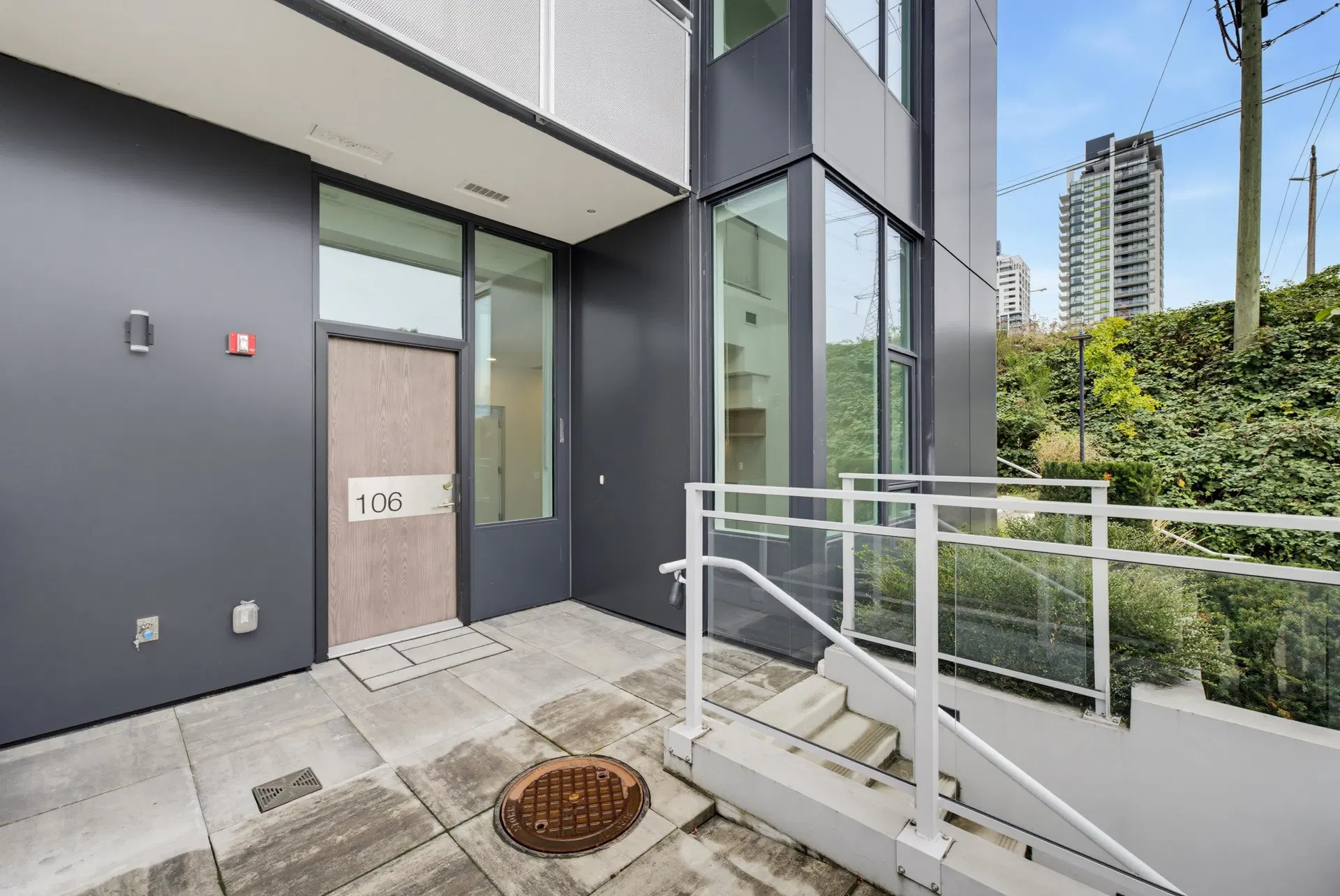 Photo 5 of 40 at #106 – 4433 Alaska Street
