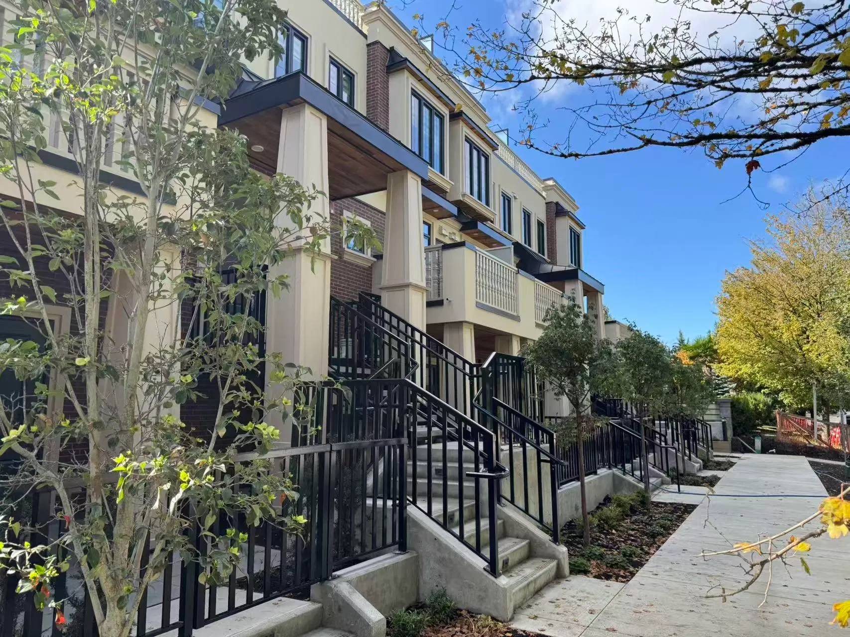 Photo 2 of 40 at #110 – 918 W 32nd Avenue