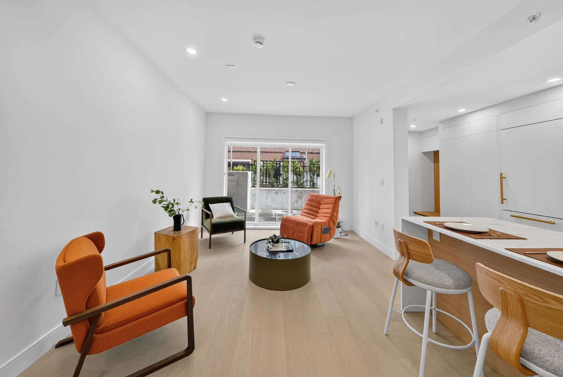 Photo 5 of 40 at #110 – 918 W 32nd Avenue
