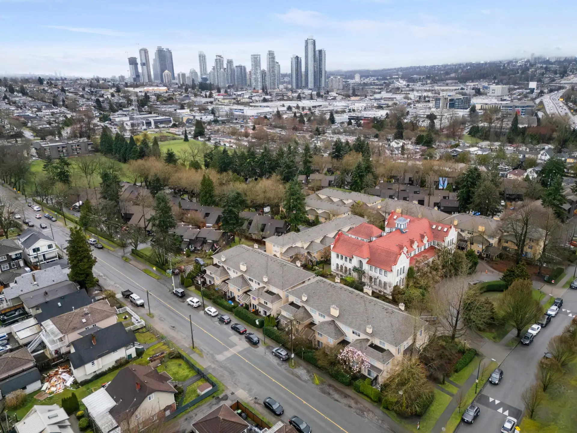#15 – 3428 Adanac Street
