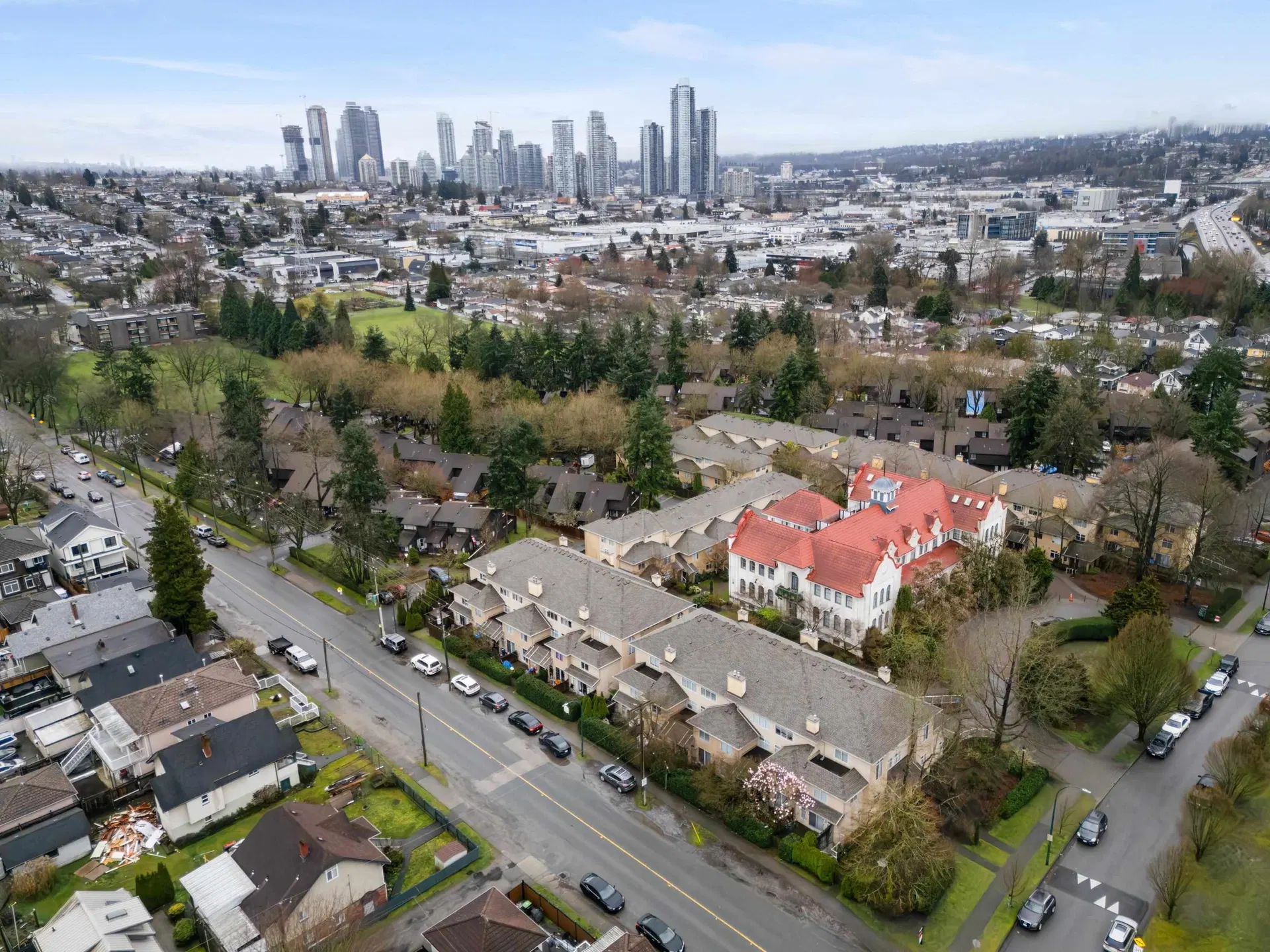 #15 – 3428 Adanac Street