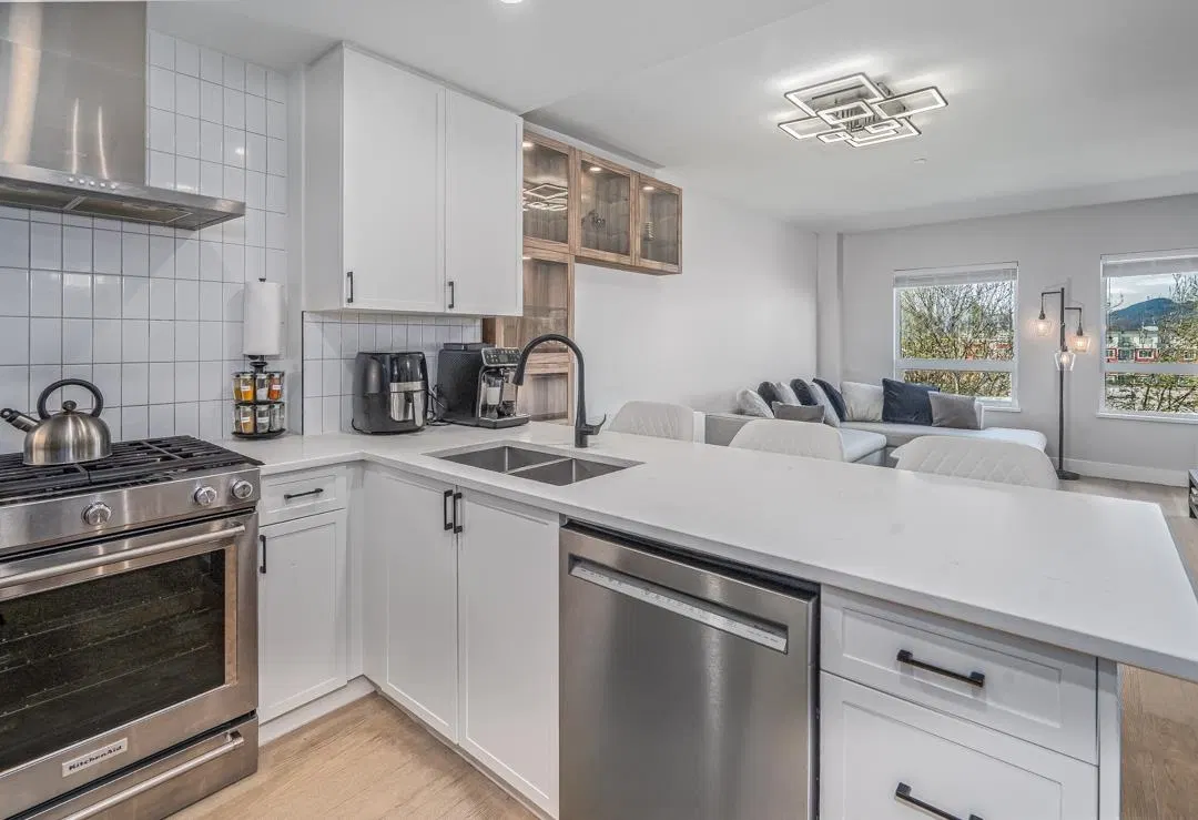 Photo 4 of 18 at #303 – 22226 Brown Avenue