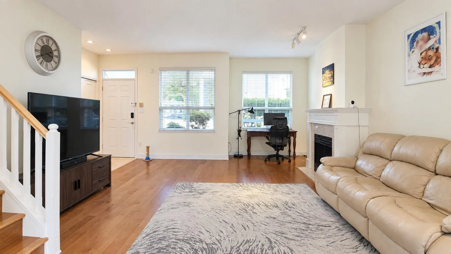 Photo 3 of 30 at #408 – 1485 Parkway Boulevard