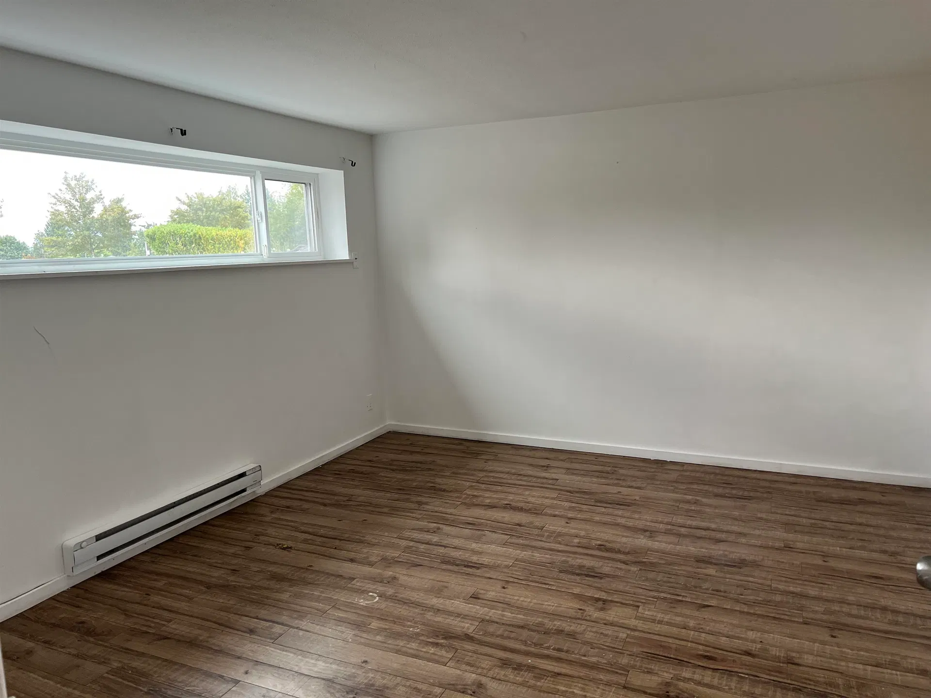 Photo 5 of 14 at #11604 – 11606 97 Avenue