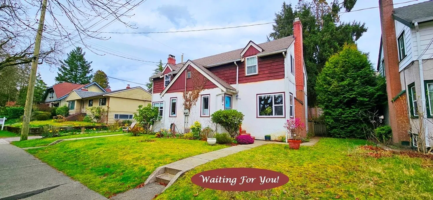 Photo 4 of 40 at 5284 East Boulevard