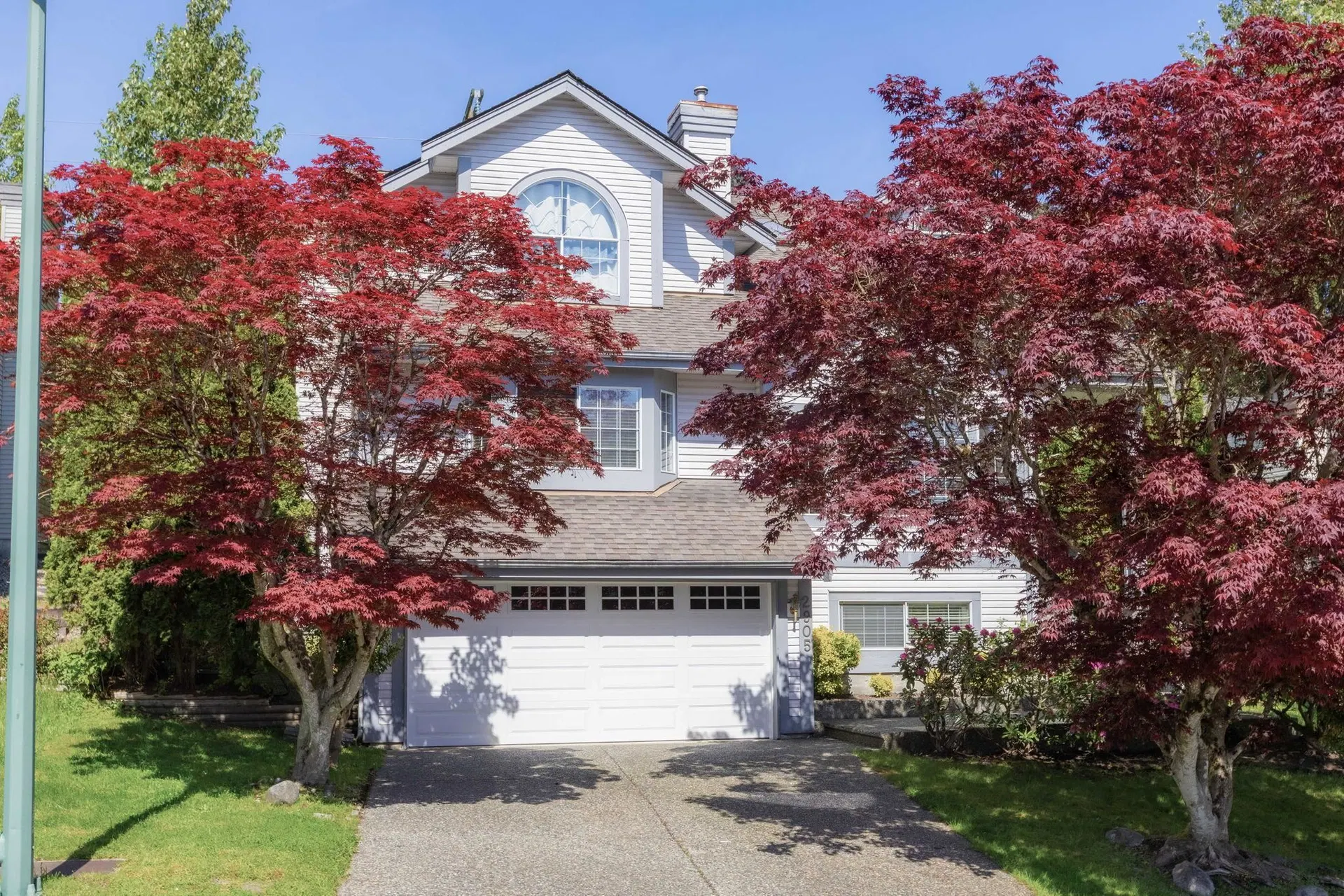 Photo 1 of 40 at 2905 Cliffrose Crescent