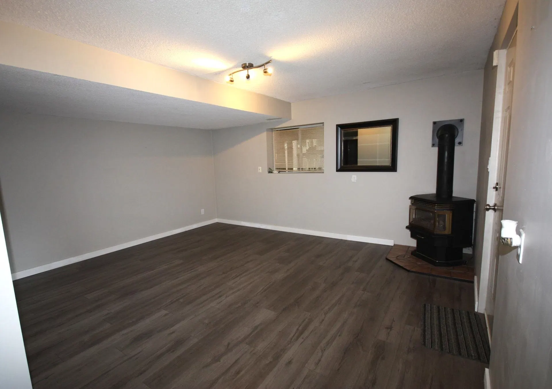 Photo 2 of 10 at 2973 Wembley Drive