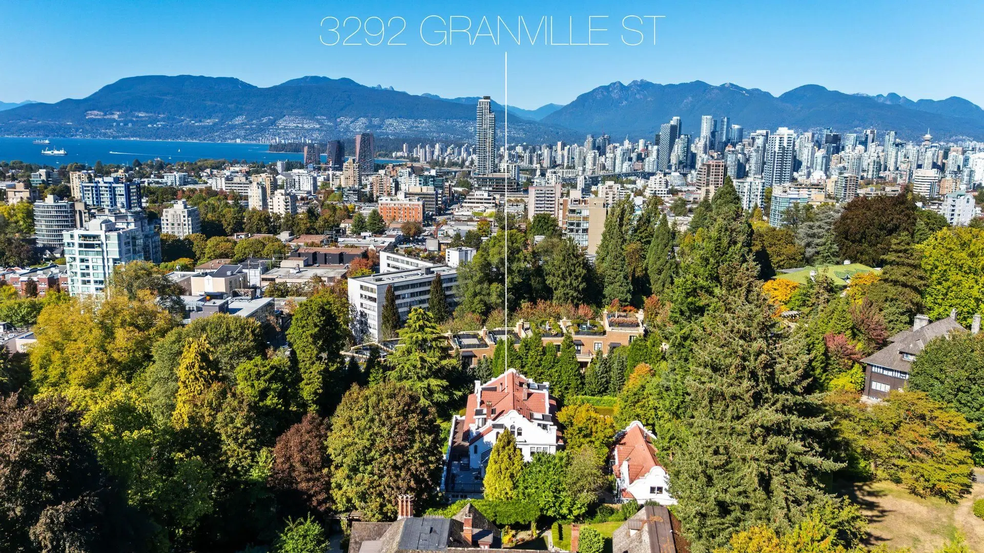 Photo 3 of 30 at 3292 Granville Street