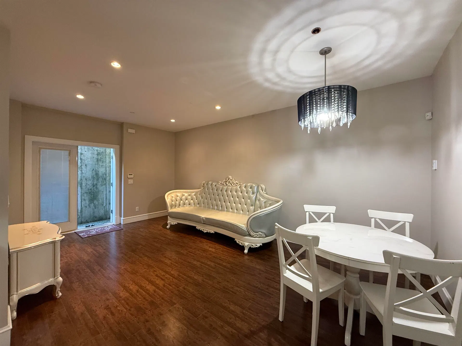 Photo 3 of 17 at Basement Suite – 1498 Palmerston Avenue