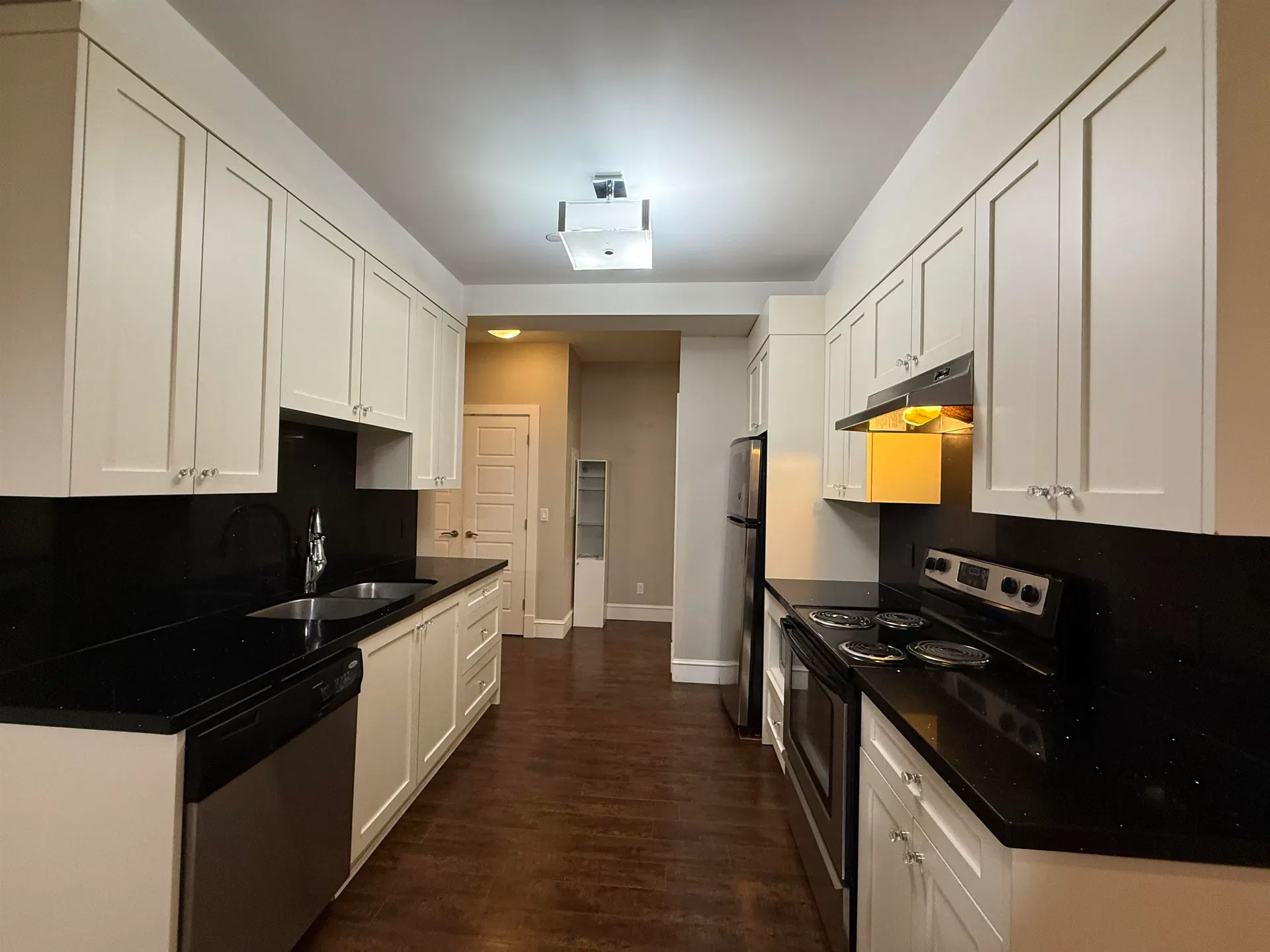 Photo 5 of 17 at Basement Suite – 1498 Palmerston Avenue