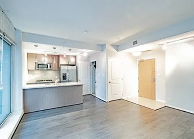 Photo 5 of 21 at #20XX – 1211 Melville Street