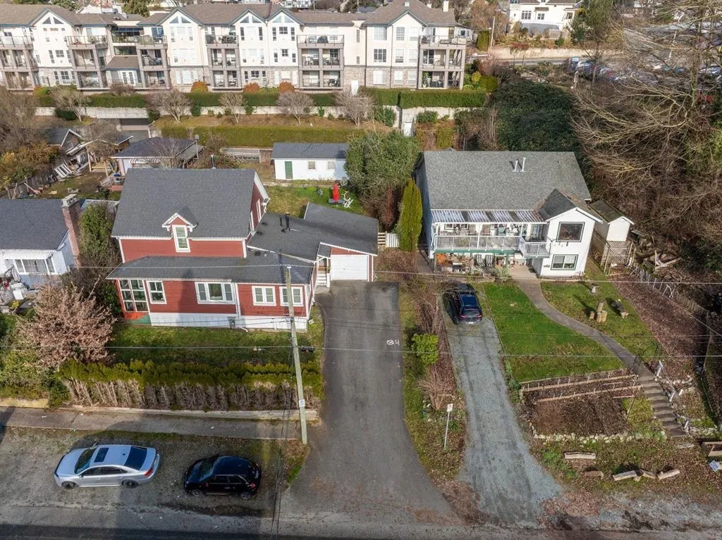Photo 1 of 6 at 33163 3rd Avenue