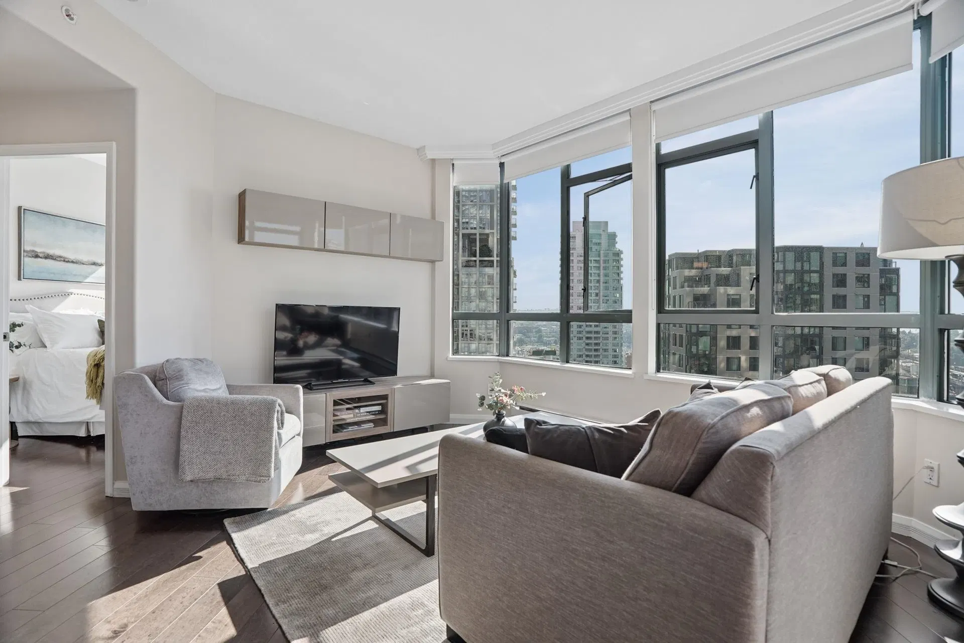 Photo 3 of 25 at #1306 – 1383 Howe Street