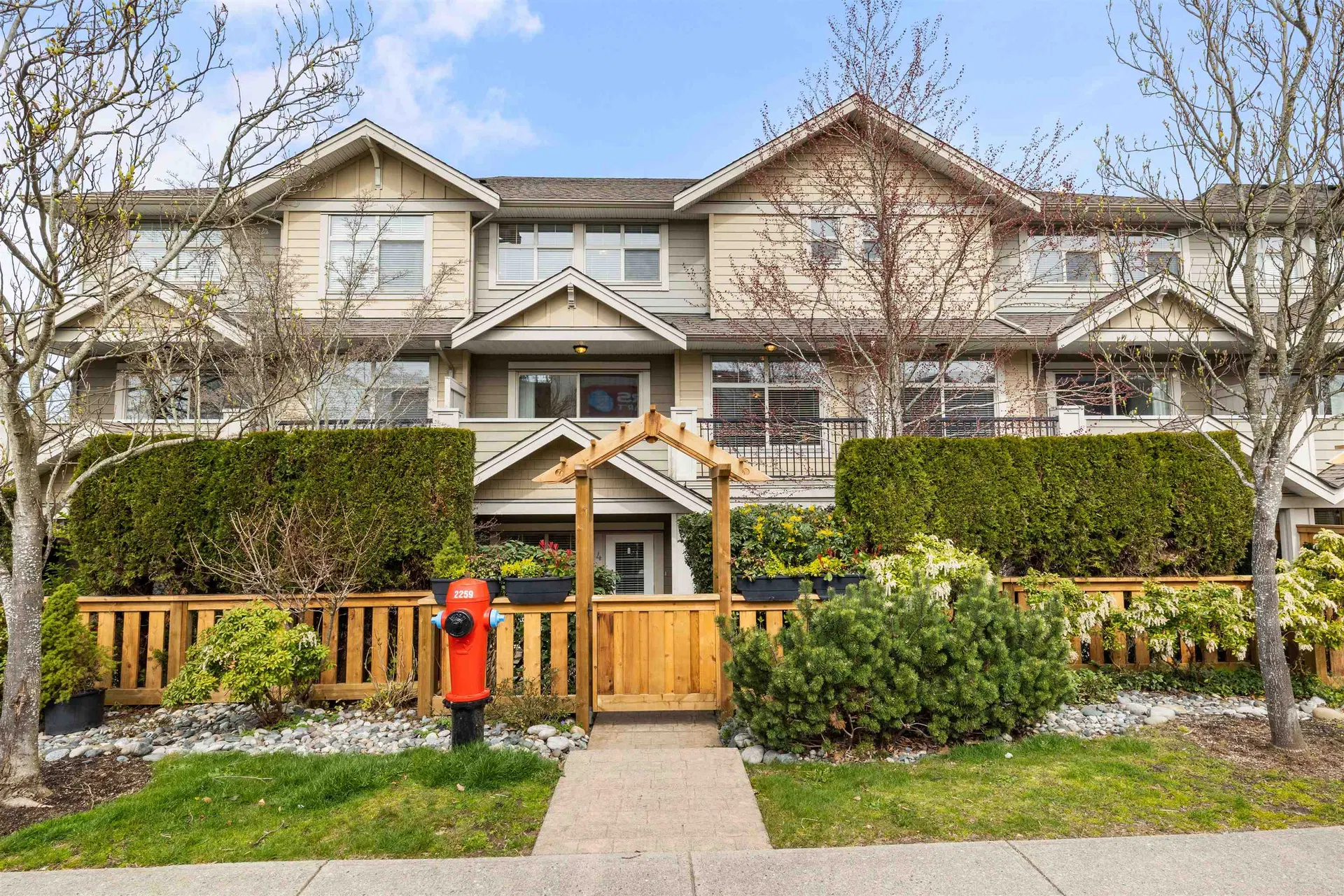 Photo 1 of 37 at #4 – 22225 50 Avenue