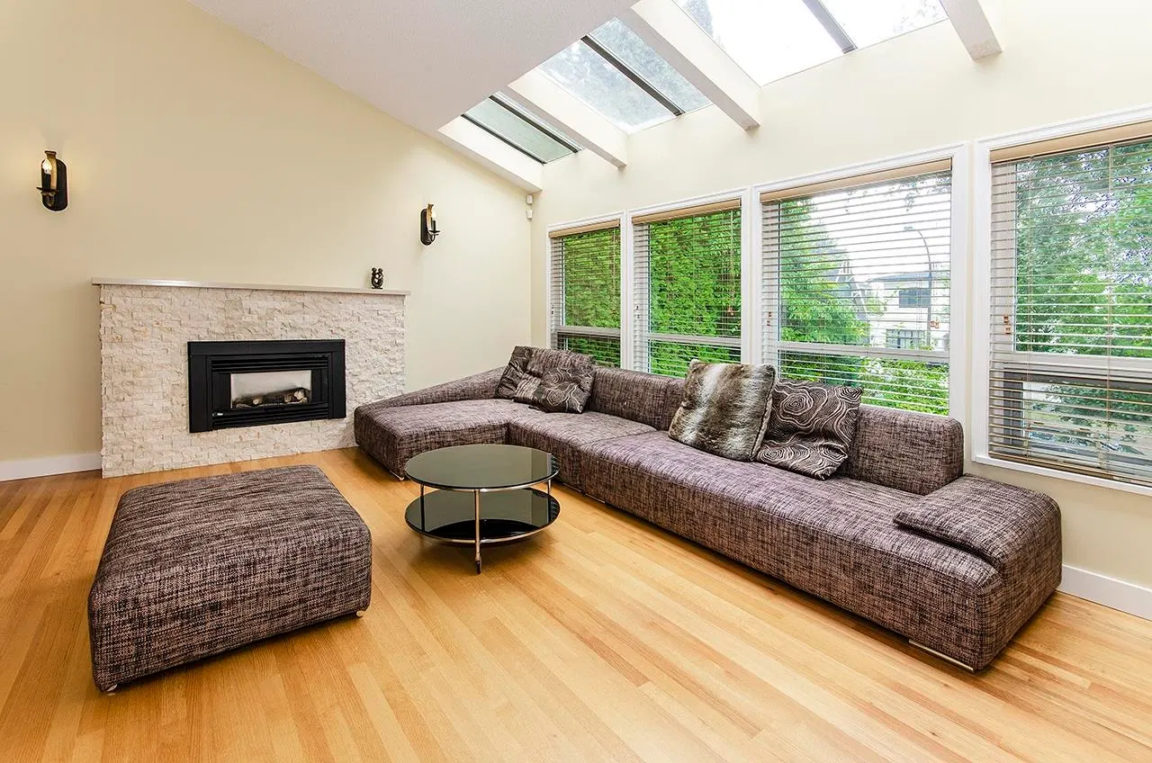 Photo 5 of 38 at 4063 W 33rd Avenue