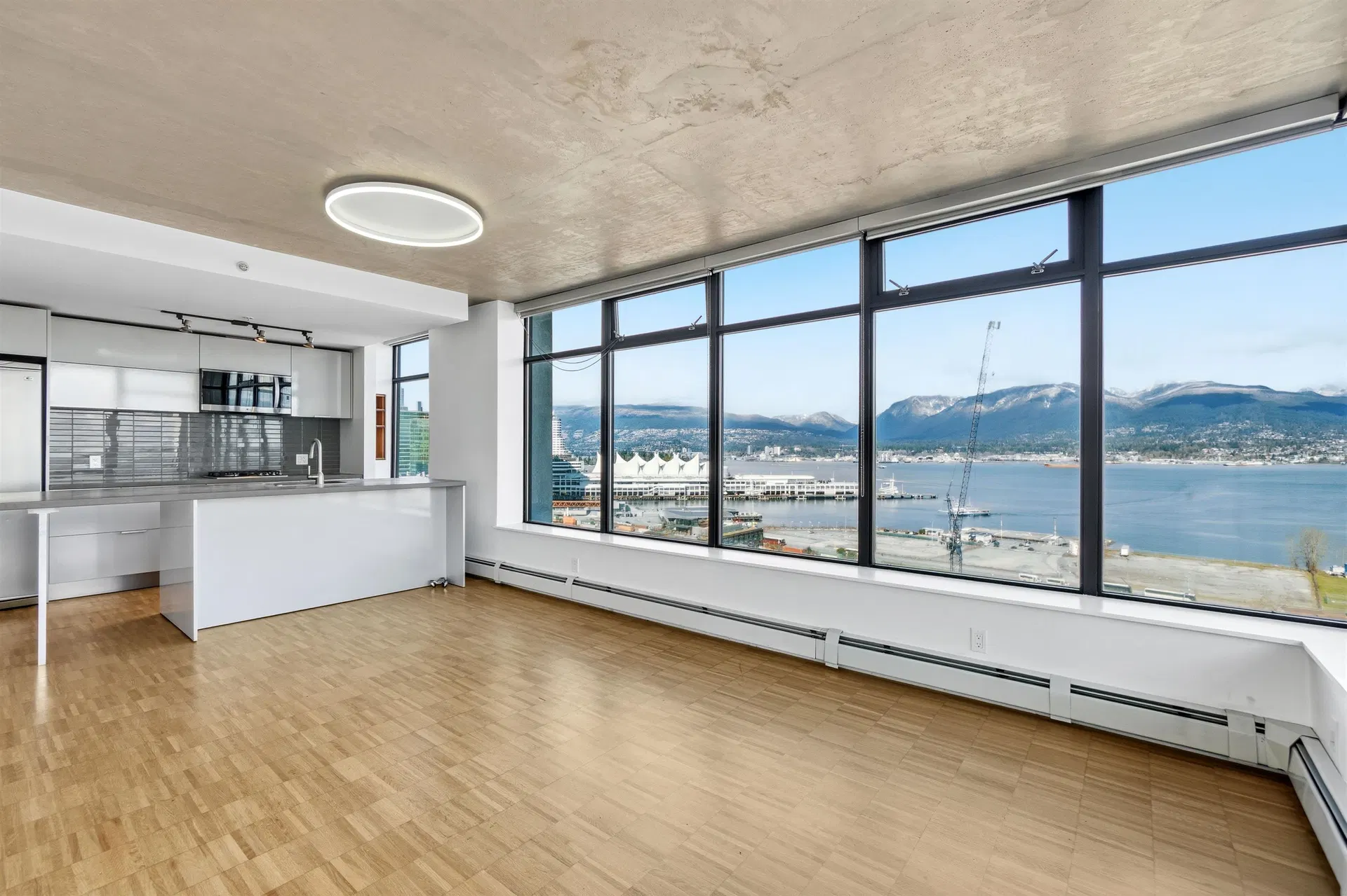 Photo 3 of 29 at #1701 – 108 W Cordova Street