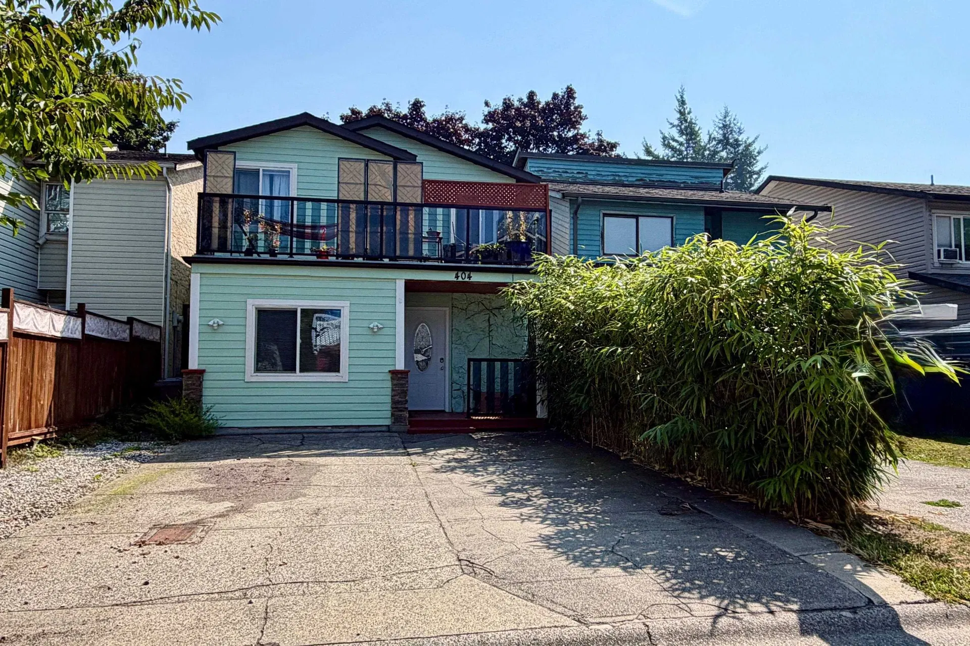 Photo 1 of 33 at 404 Bruneau Place