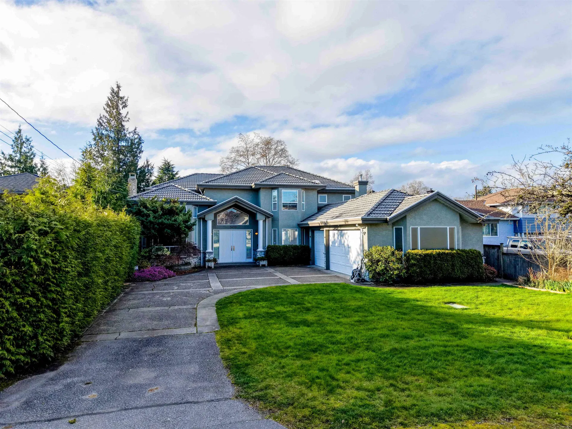 Photo 1 of 39 at 3420 Rosamond Avenue