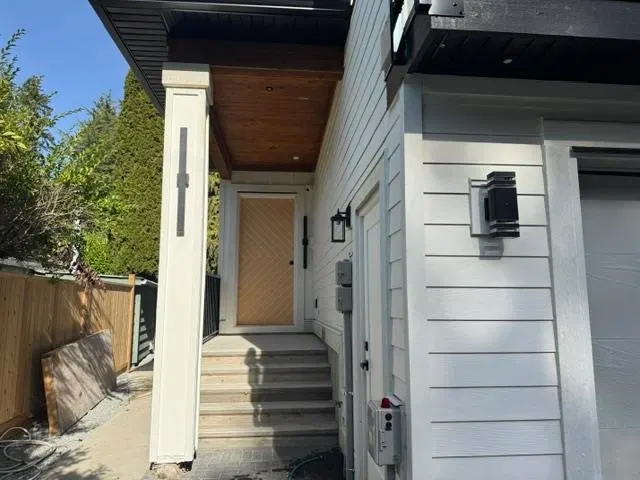 Photo 3 of 7 at 11663 Cory Drive