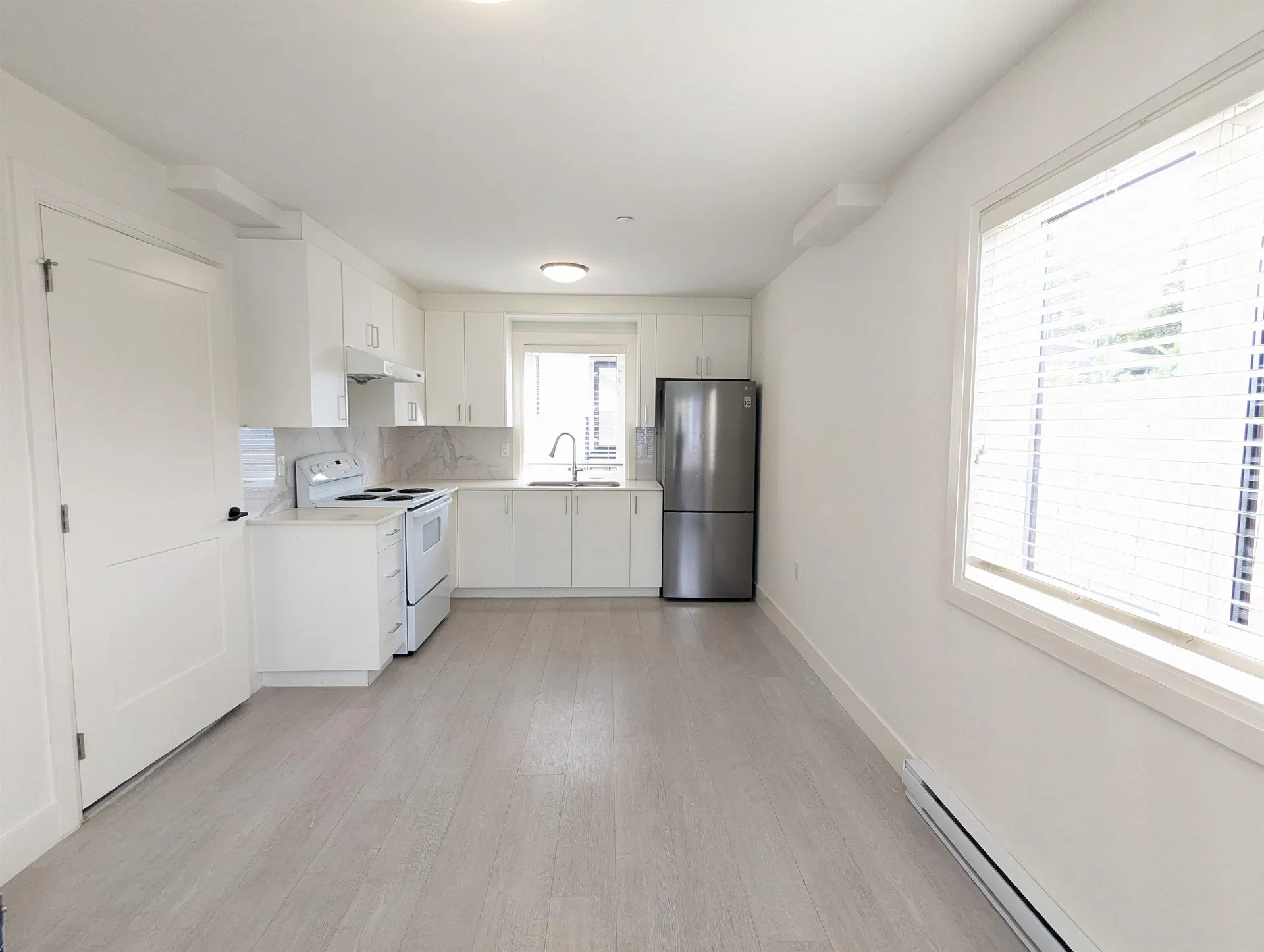 Photo 1 of 8 at 2621 E 47th Avenue