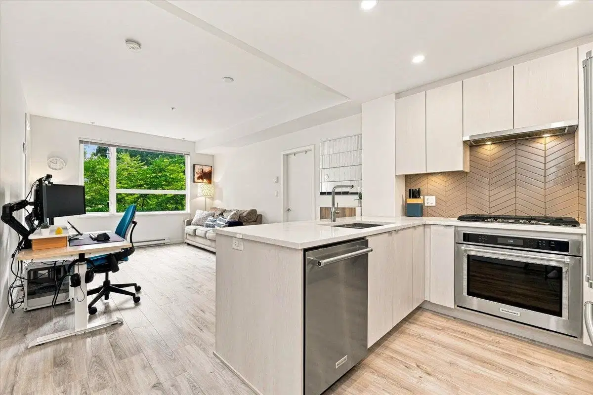 #205 – 717 Breslay Street