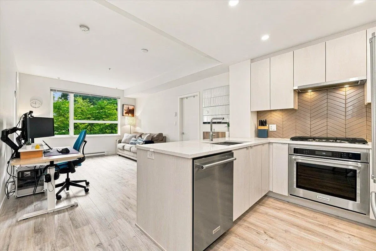 #205 – 717 Breslay Street