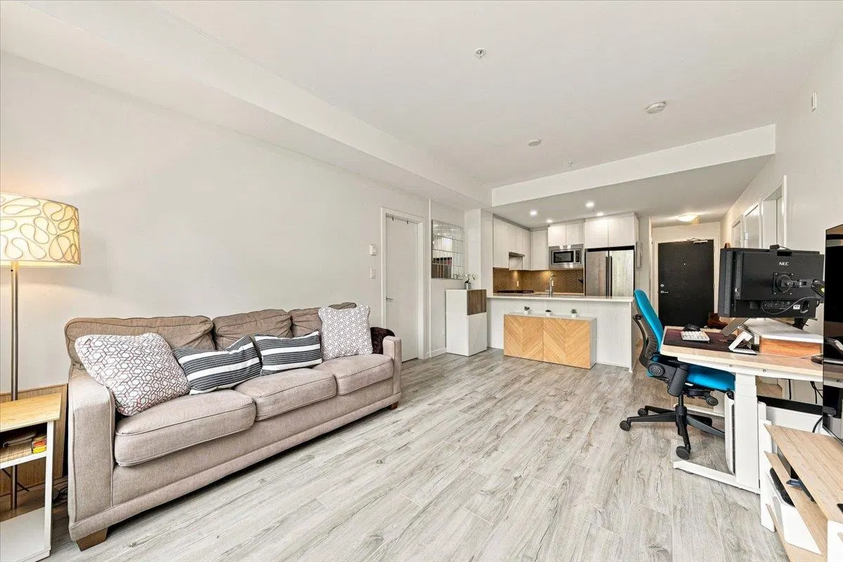 Photo 5 of 24 at #205 – 717 Breslay Street