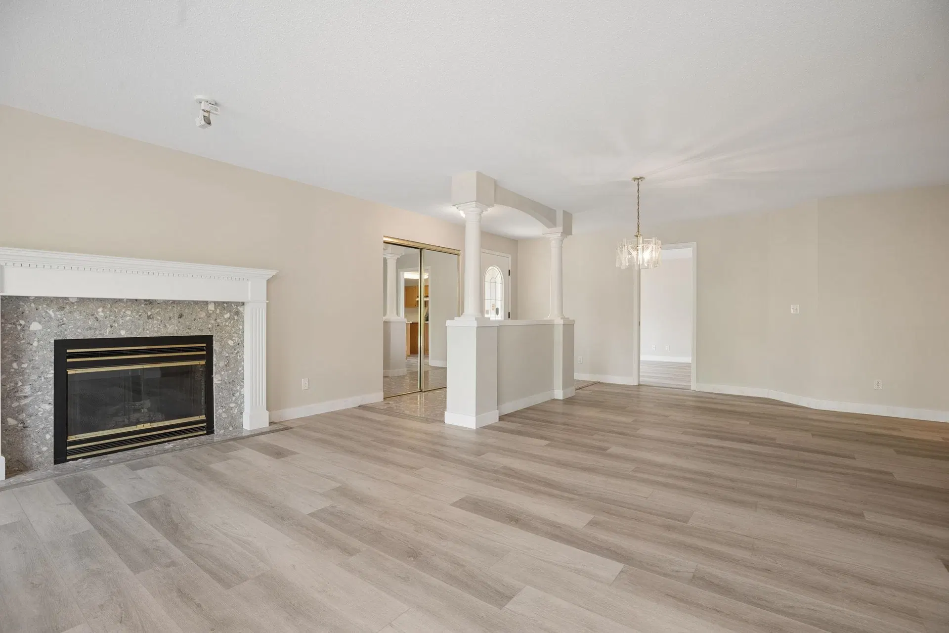 Photo 4 of 40 at #163 – 13888 70 Avenue